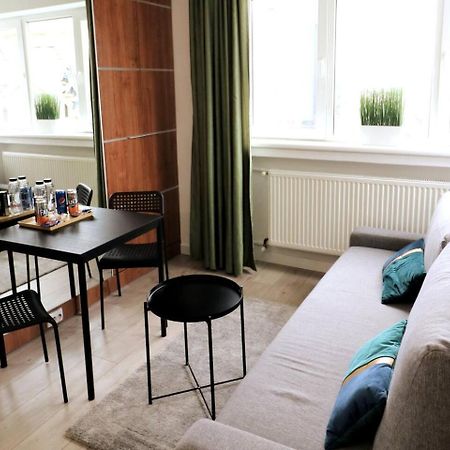 Charming City Center Apartment - Free Minibar Bucarest Esterno foto